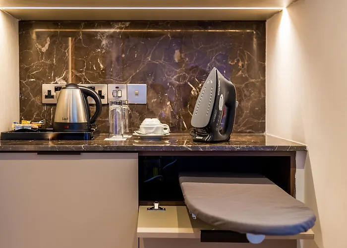 Sun Hall Szálloda Lárnaka