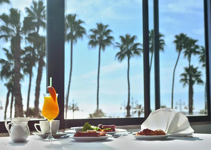 ホテル サン ホール