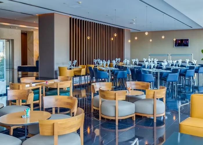 Szálloda Sun Hall 4*