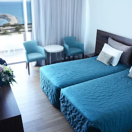 فندق سن هال