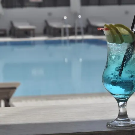 Готель Sun Hall 4*
