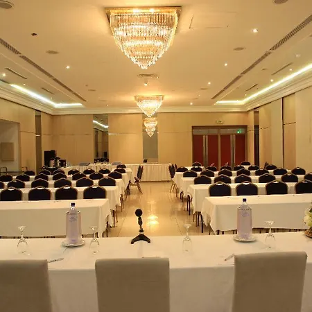 Sun Hall Готель