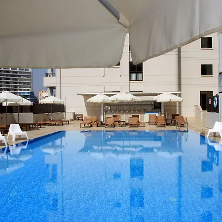 Готель Sun Hall 4*