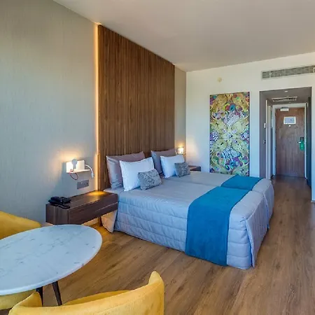 فندق سن هال