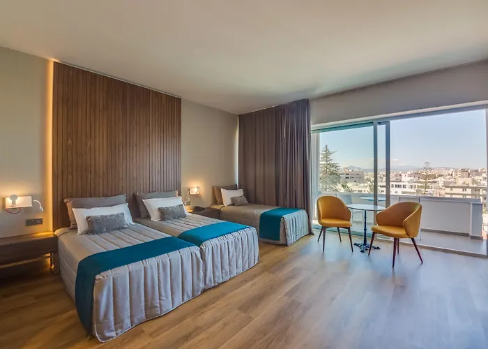 Sun Hall 4* Λάρνακα