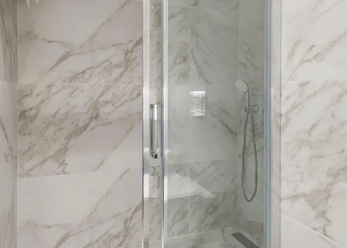 호텔 선 홀 라르나카